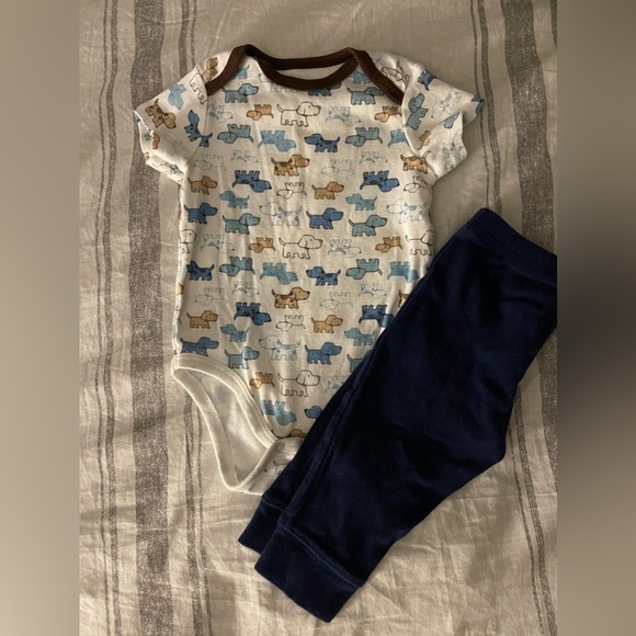 Little Me/Carters | bundle outfit | baby boy 6 mo - Picture 1 of 6